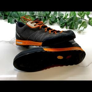 Scarpa Climbing Shoes - 10.5